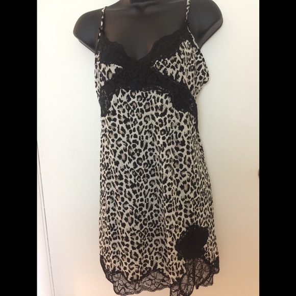 ✨Victoria Secret✨ - Picture 1 of 6